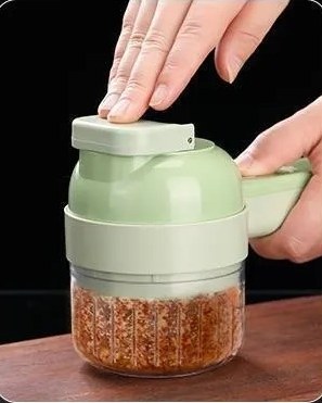 Crushed nuts & toppings
